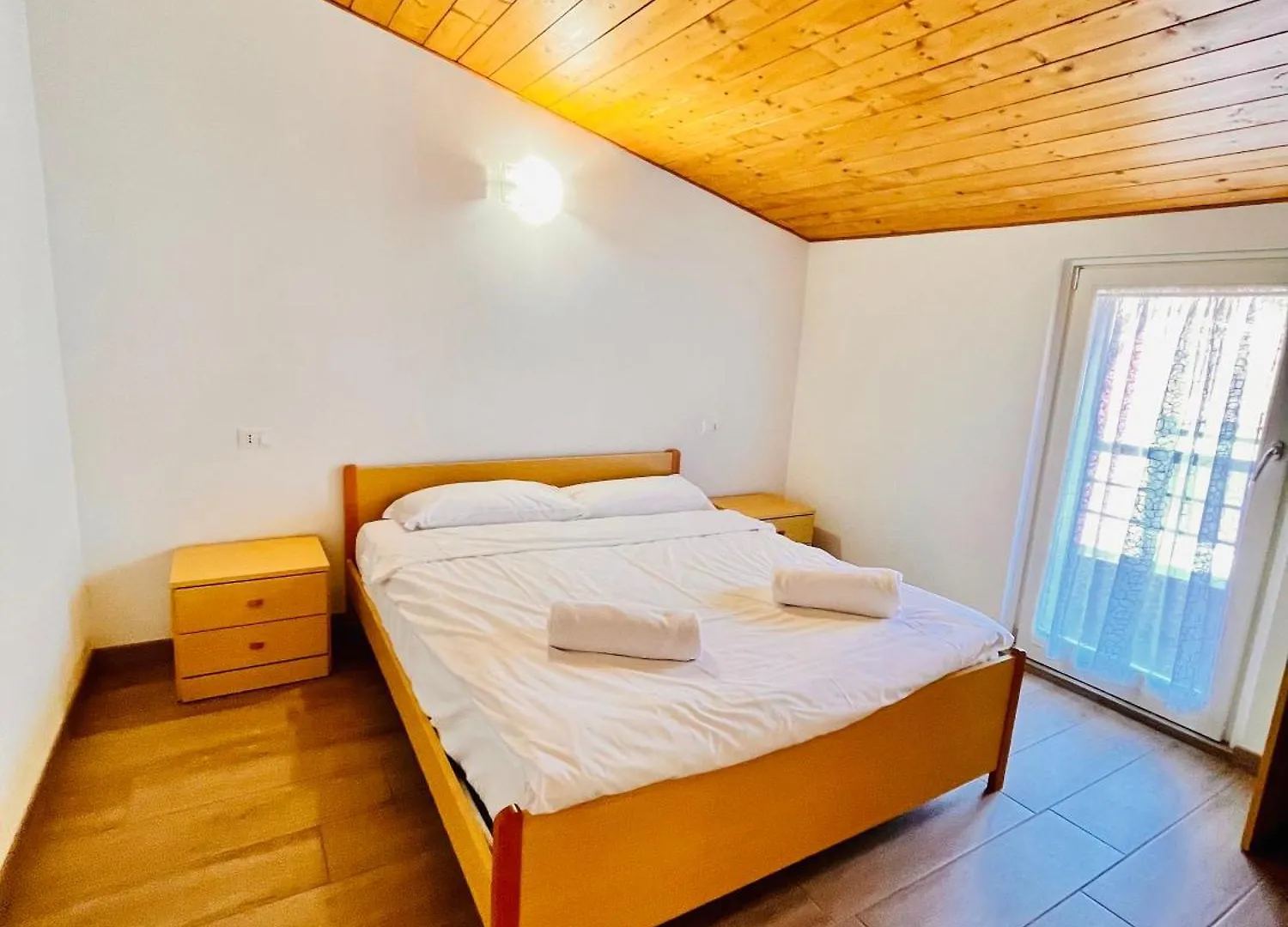 Casa Biba Lägenhet Torri Del Benaco Italien